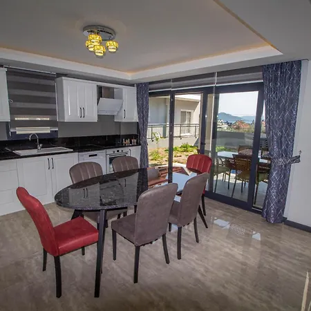 Goecek Marin C 4+1 Villa, Oezel Havuzlu *