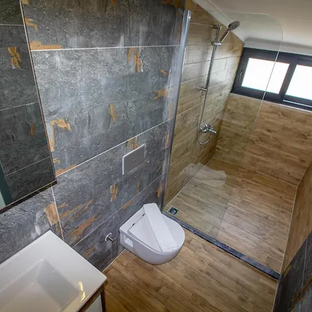 Goecek Marin C 4+1 Villa, Oezel Havuzlu